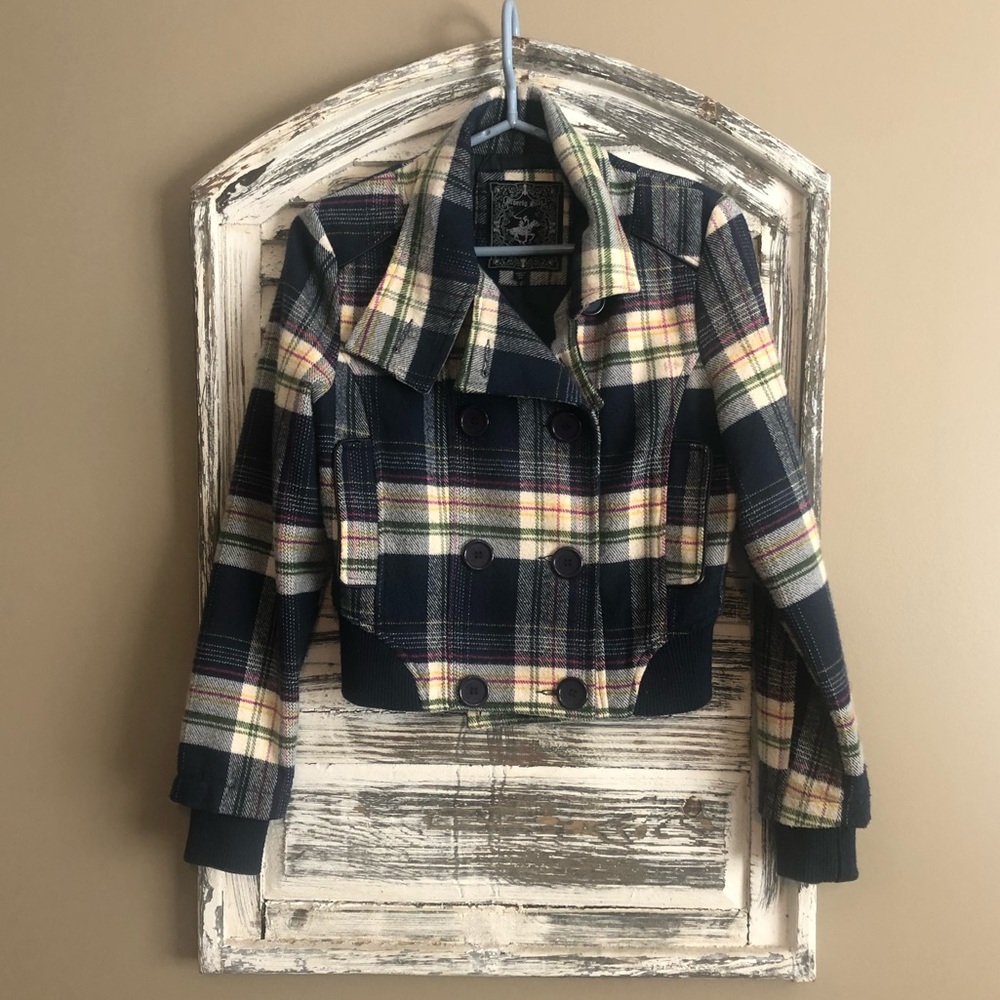 Short Plaid Jacket